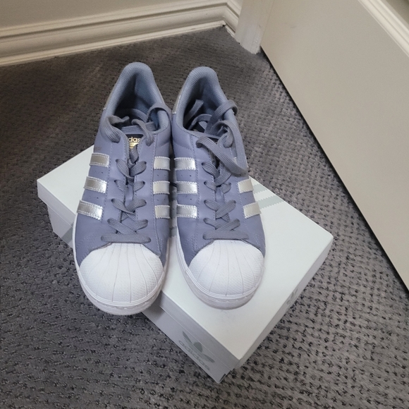 Custom made Adiddas Superstars - Picture 3 of 3